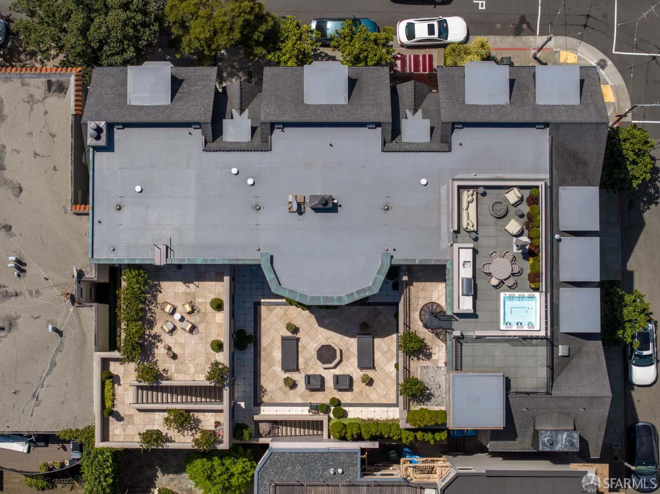 Detail Gallery Image 51 of 56 For 3199 Jackson Ave, San Francisco,  CA 94115 - 9 Beds | 10/5 Baths