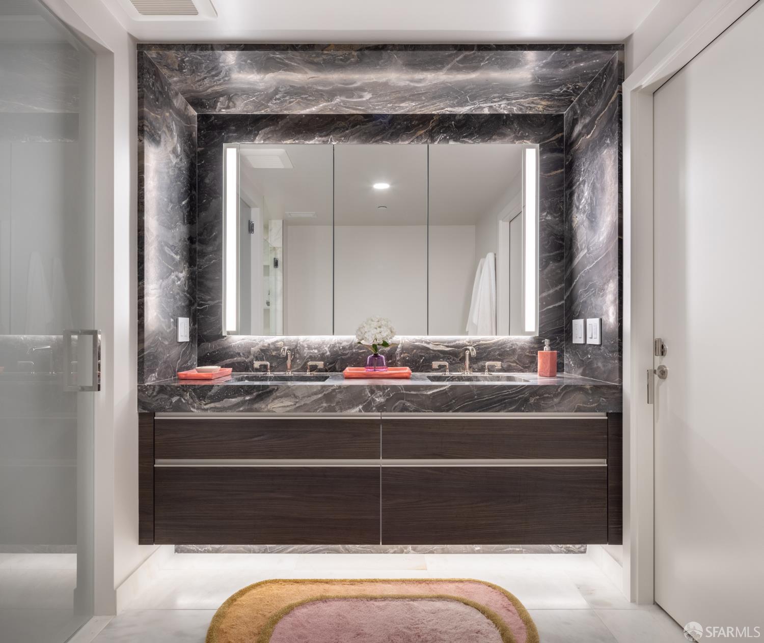 Detail Gallery Image 23 of 38 For 2525 Van Ness Ave #601,  San Francisco,  CA 94109 - 3 Beds | 3/1 Baths