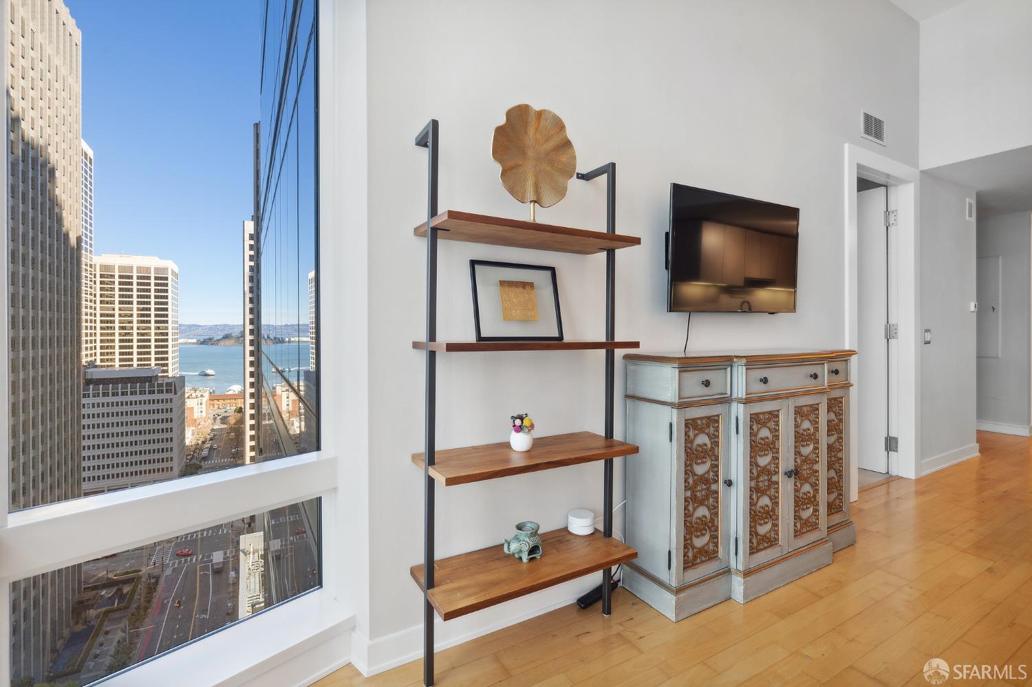 Detail Gallery Image 6 of 46 For 301 Mission St 25b,  San Francisco,  CA 94105 - 1 Beds | 1 Baths