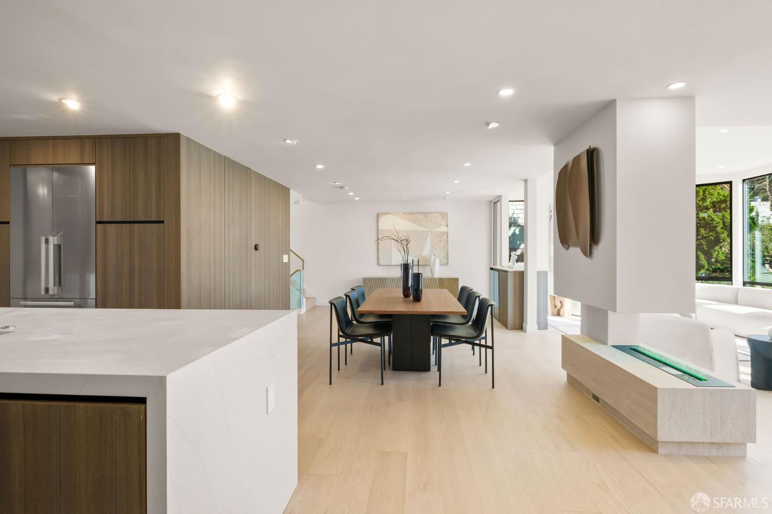 Detail Gallery Image 23 of 48 For 131 Turquoise Way, San Francisco,  CA 94131 - 3 Beds | 3/1 Baths