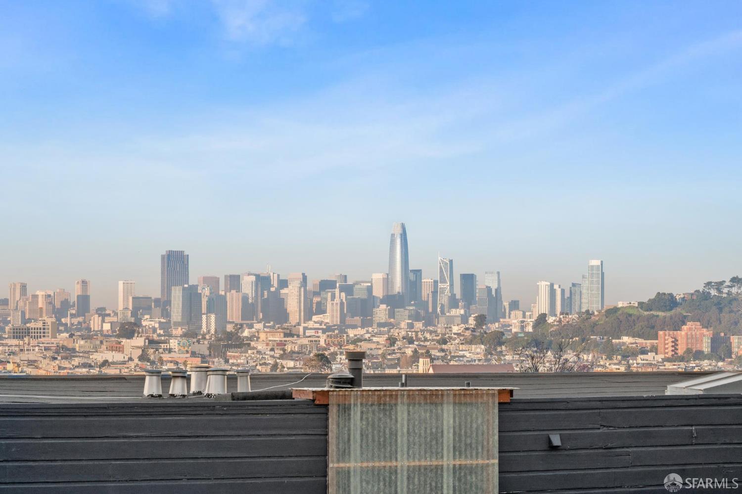 Detail Gallery Image 3 of 97 For 3316 Folsom St, San Francisco,  CA 94110 - 2 Beds | 2/1 Baths