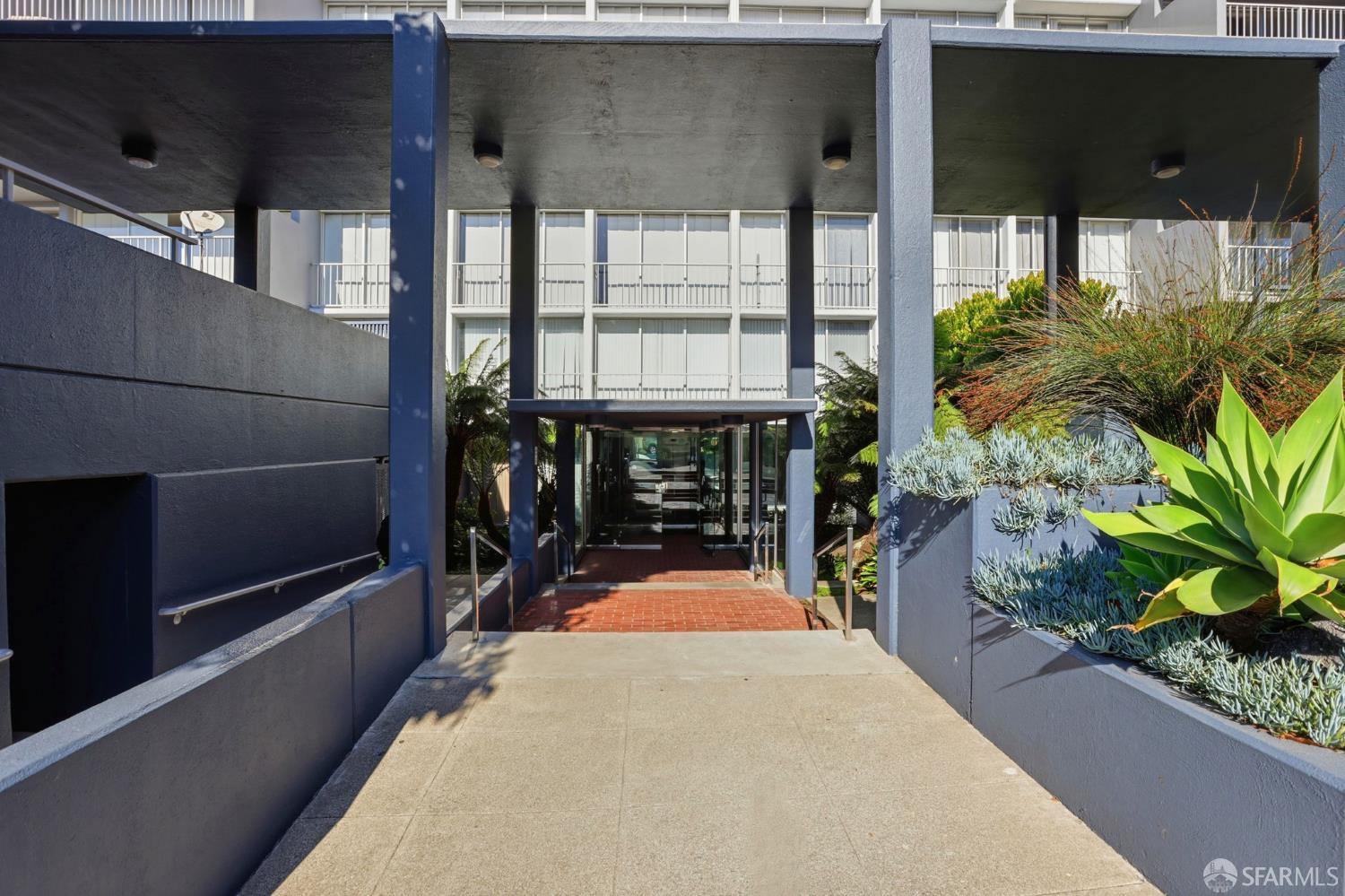 Detail Gallery Image 28 of 35 For 66 Cleary Ct #509,  San Francisco,  CA 94109 - 3 Beds | 2 Baths