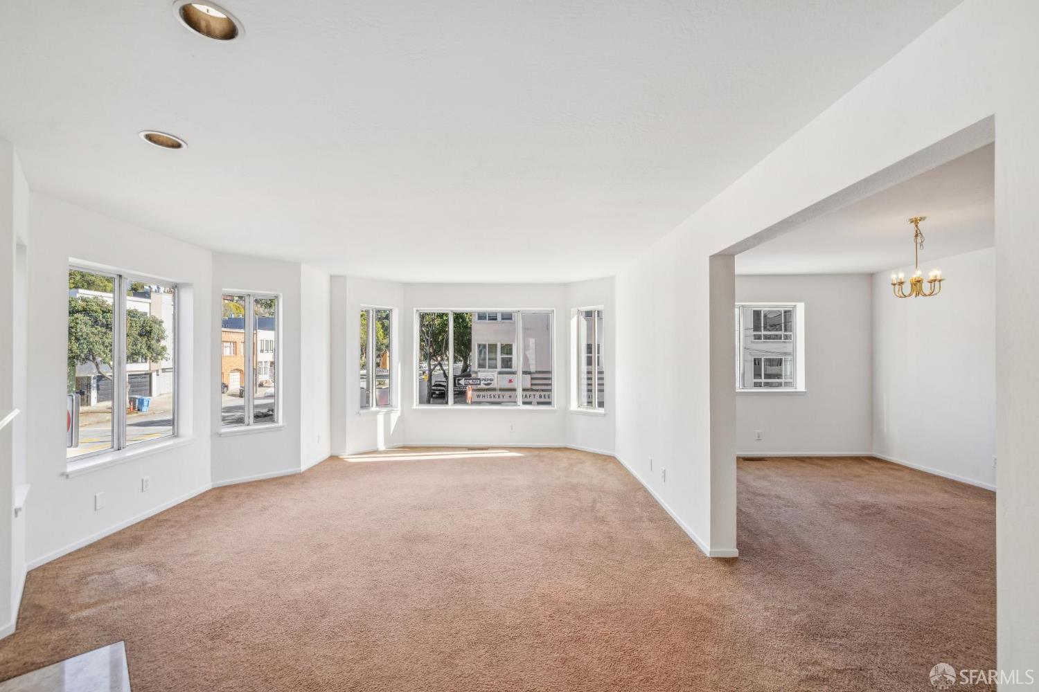 Detail Gallery Image 8 of 60 For 567 Edna St, San Francisco,  CA 94112 - 3 Beds | 3/1 Baths