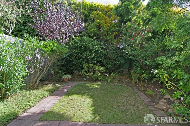 Detail Gallery Image 8 of 9 For 2512 Fillmore St #1,  San Francisco,  CA 94115 - 2 Beds | 1 Baths