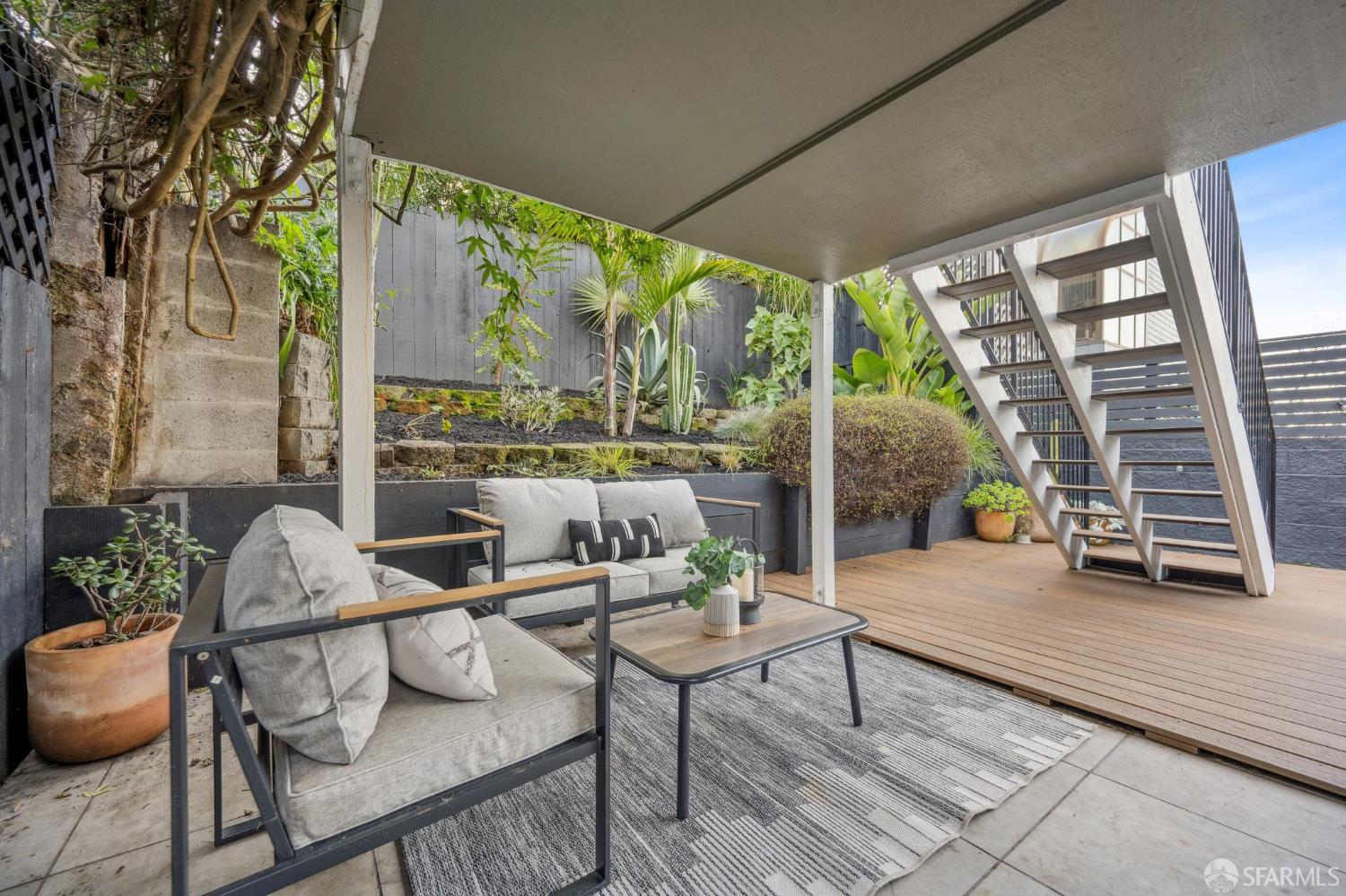 Detail Gallery Image 55 of 97 For 3316 Folsom St, San Francisco,  CA 94110 - 2 Beds | 2/1 Baths