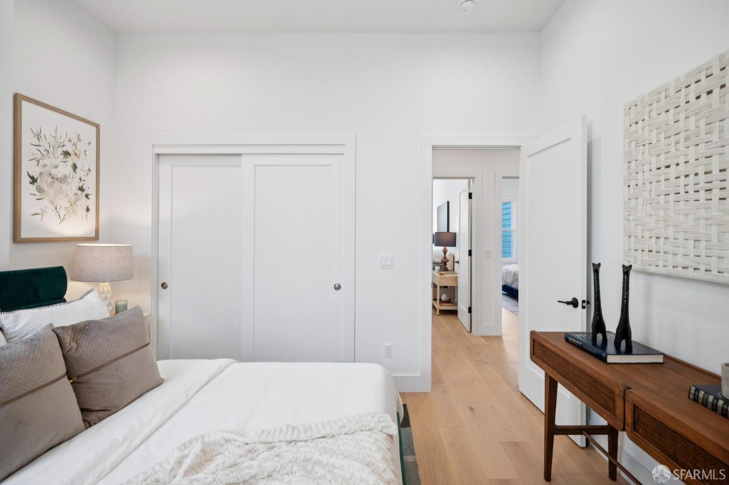 Detail Gallery Image 23 of 56 For 224 Clayton St #224,  San Francisco,  CA 94117 - 4 Beds | 2/1 Baths