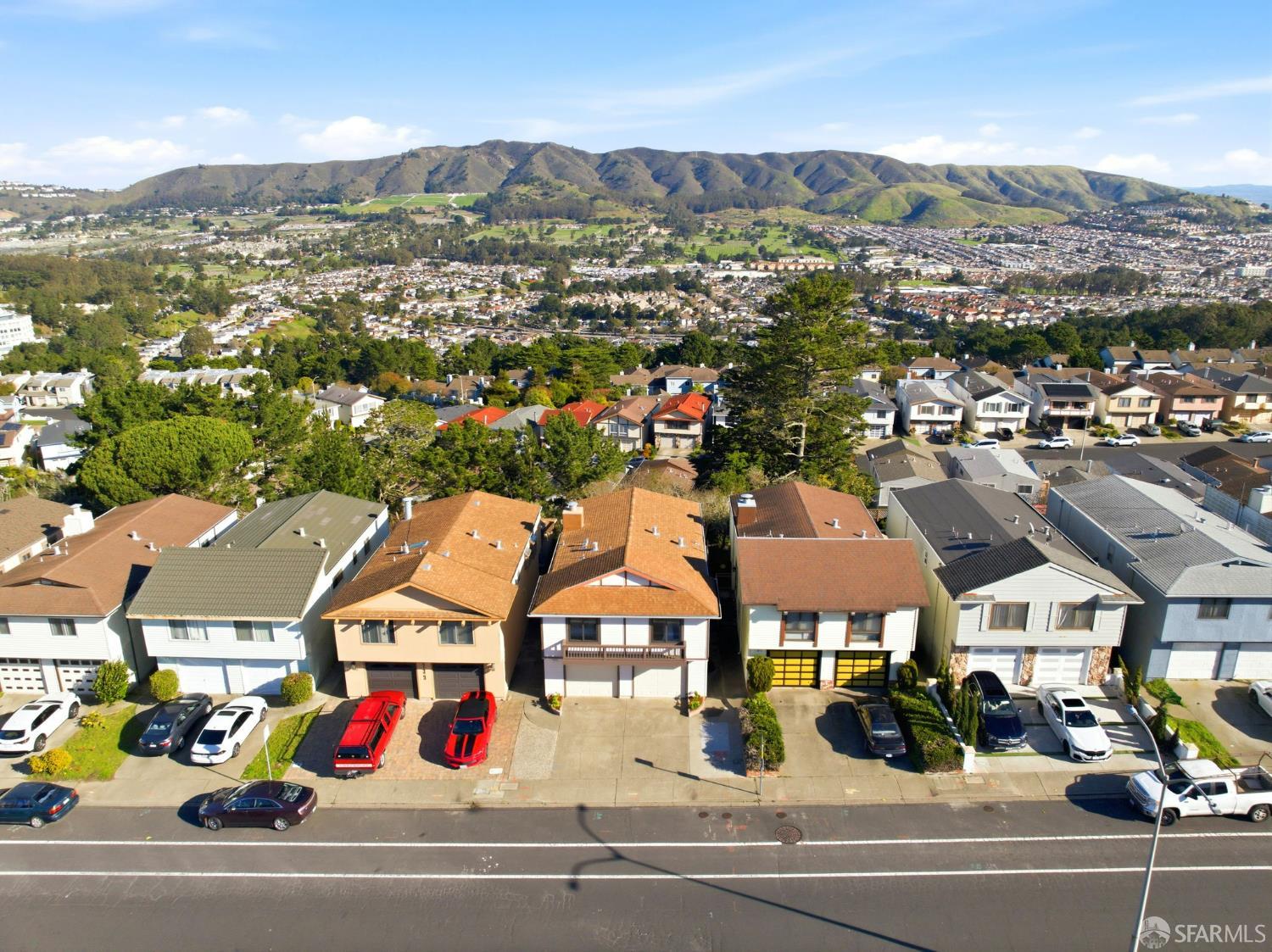 Detail Gallery Image 29 of 31 For 741 Gellert Blvd, Daly City,  CA 94015 - 3 Beds | 3 Baths