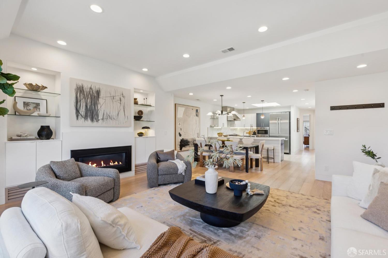 Detail Gallery Image 4 of 42 For 1474 34th Ave, San Francisco,  CA 94122 - 5 Beds | 4 Baths