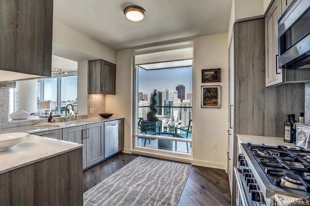 Photo #12: 426096610 Listing: Photo #12