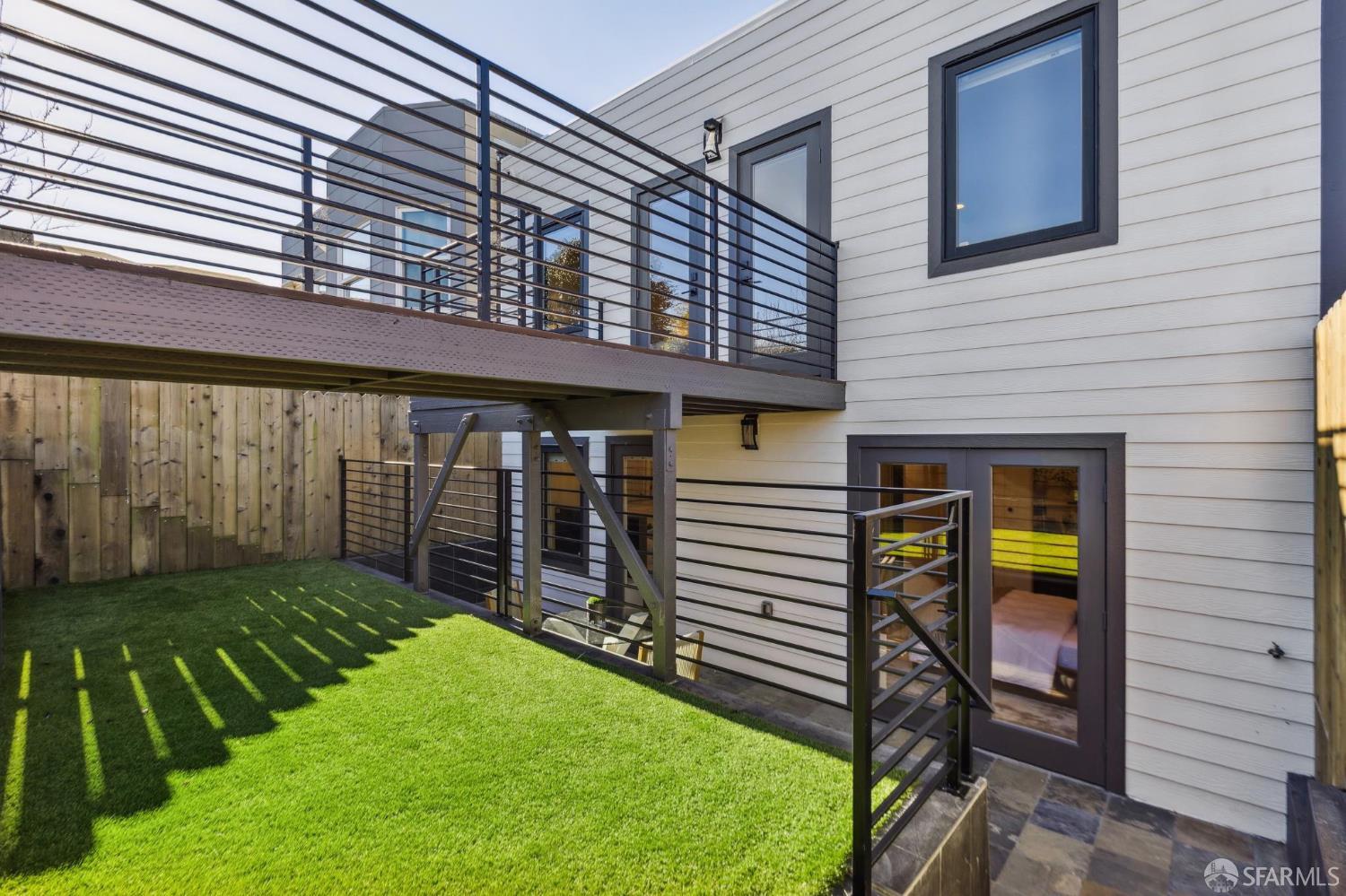 Detail Gallery Image 14 of 42 For 1474 34th Ave, San Francisco,  CA 94122 - 5 Beds | 4 Baths