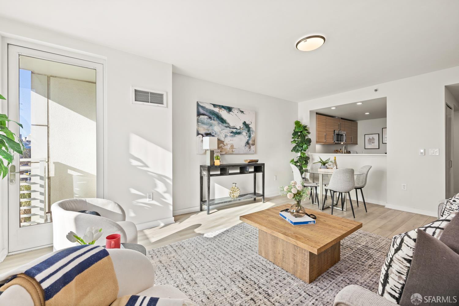 Photo #9: 426096472 Listing: Photo #9