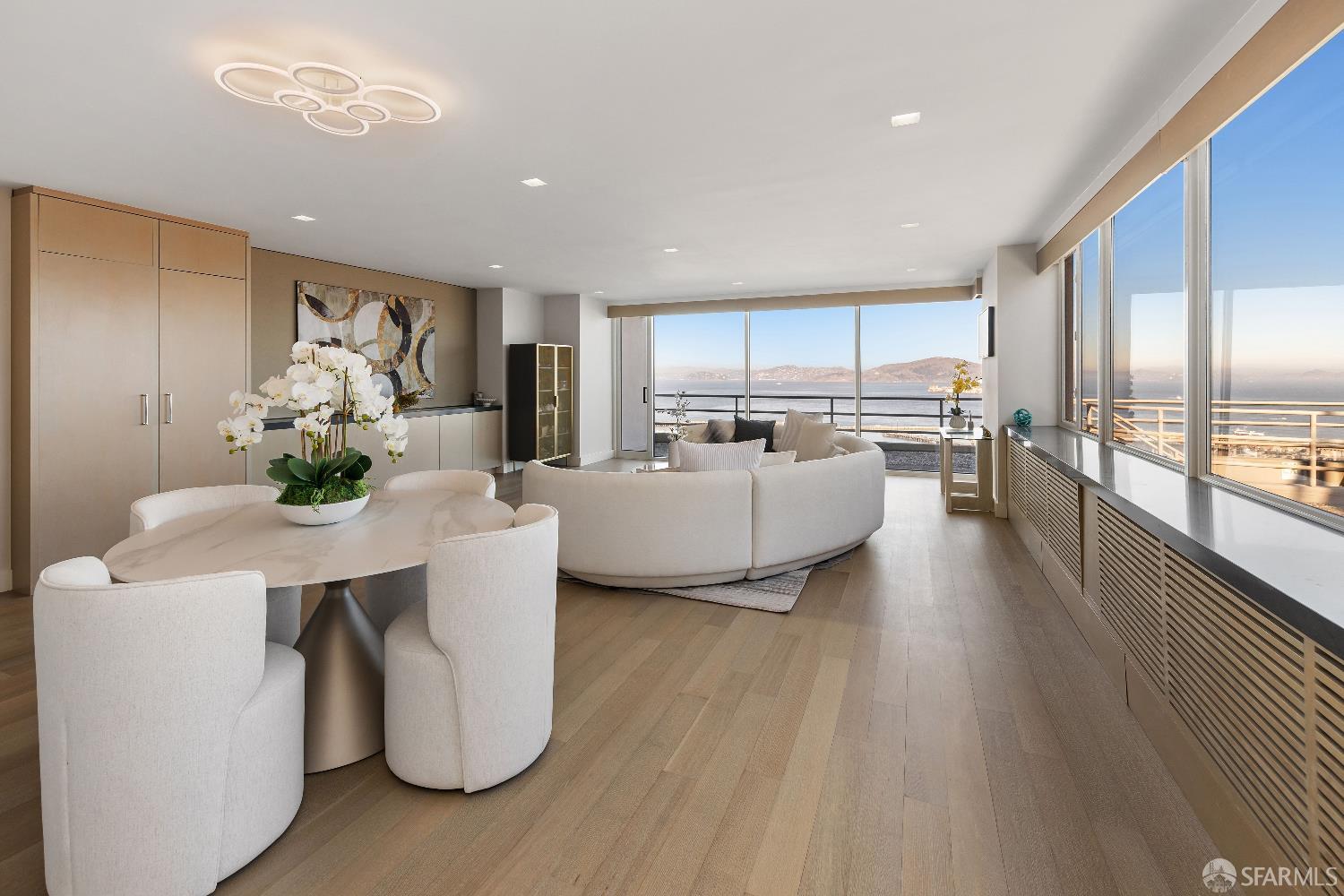 Photo #7: 425023066 Listing: Photo #7