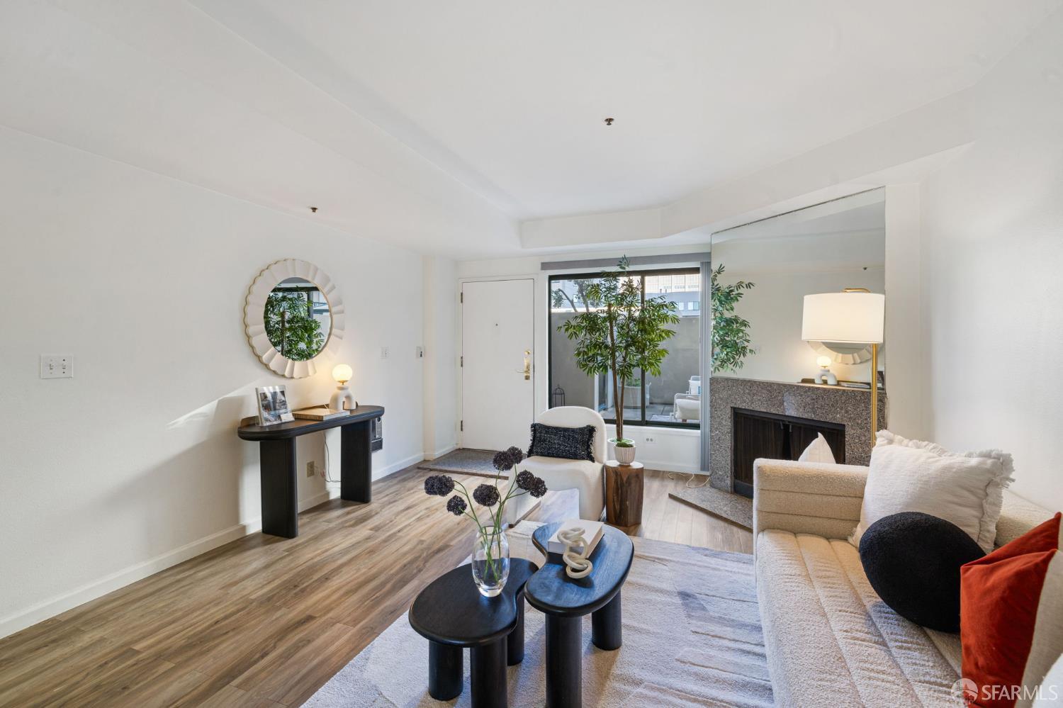 Detail Gallery Image 14 of 72 For 601 Van Ness Ave #39,  San Francisco,  CA 94102 - 2 Beds | 2 Baths