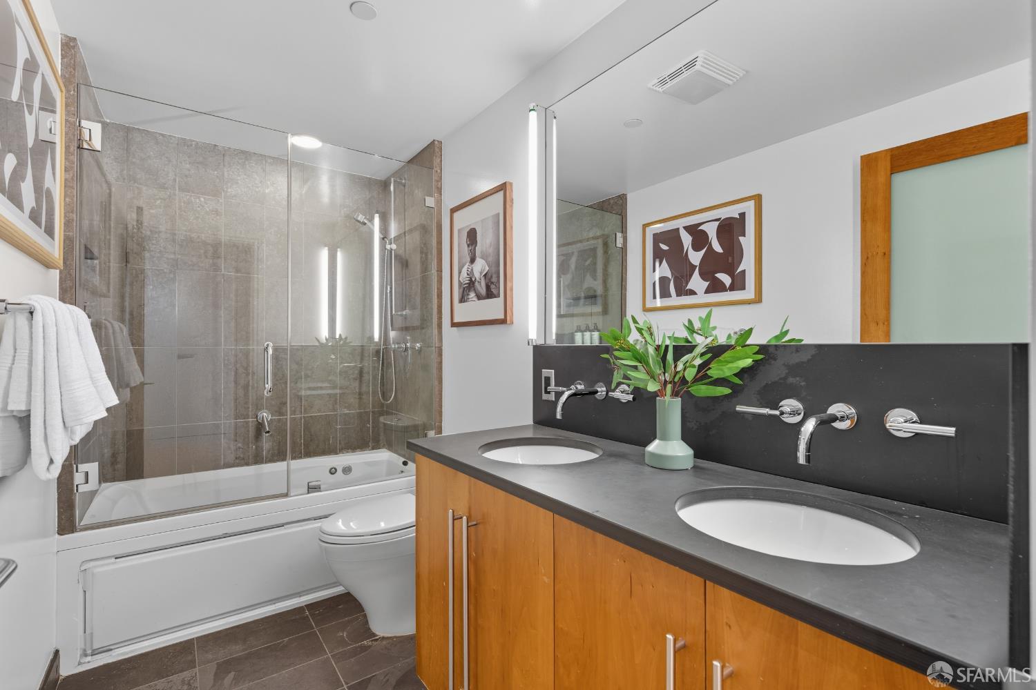 Detail Gallery Image 22 of 38 For 188 South Park St #5,  San Francisco,  CA 94107 - 3 Beds | 2/1 Baths