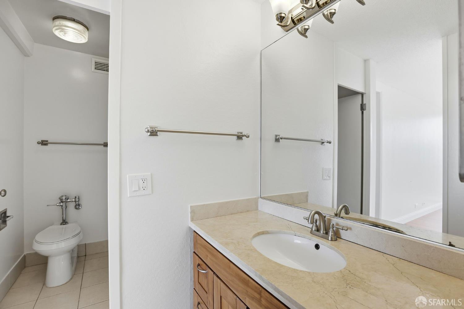 Detail Gallery Image 18 of 35 For 66 Cleary Ct #509,  San Francisco,  CA 94109 - 3 Beds | 2 Baths