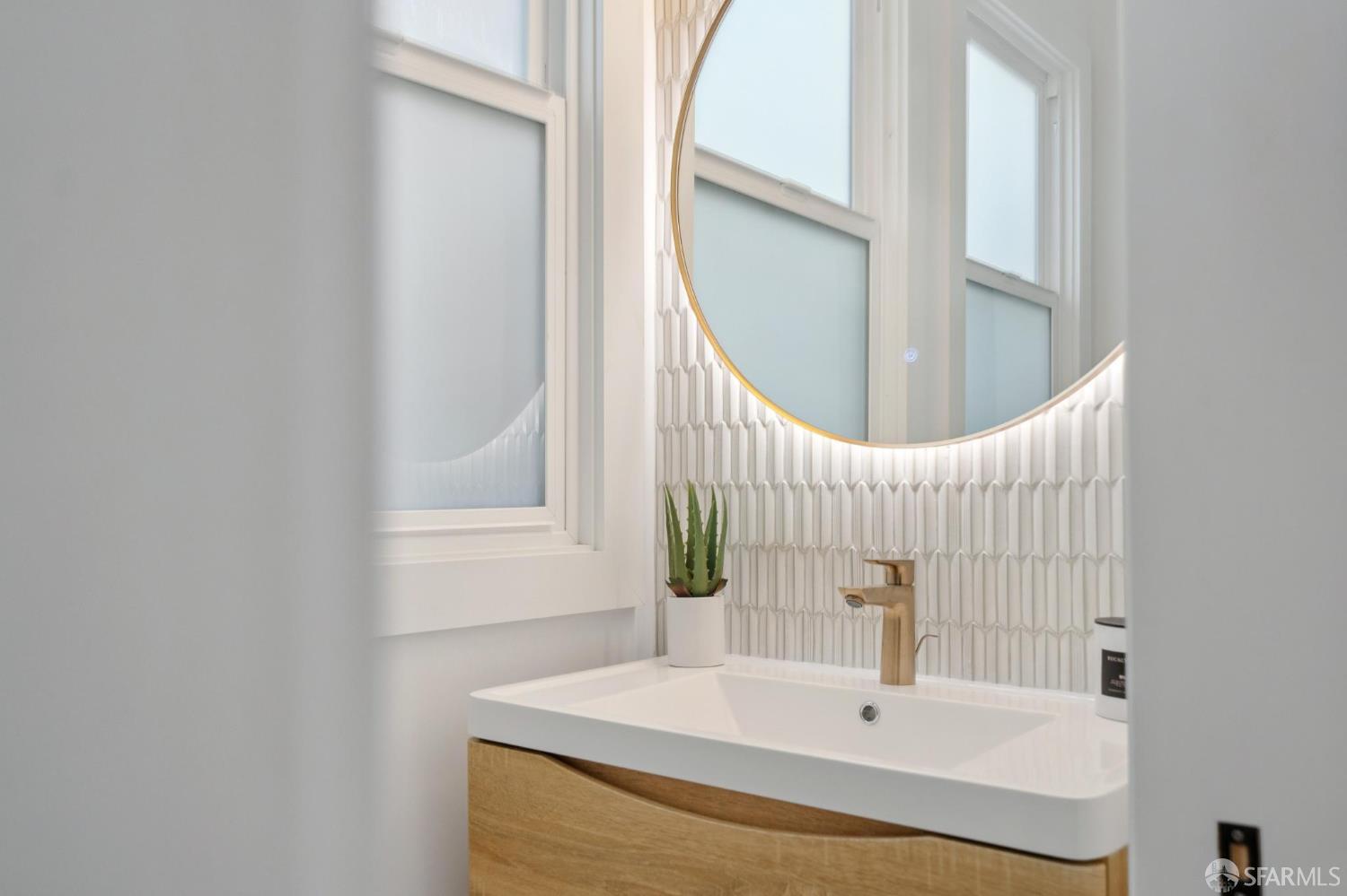 Detail Gallery Image 18 of 56 For 224 Clayton St #224,  San Francisco,  CA 94117 - 4 Beds | 2/1 Baths