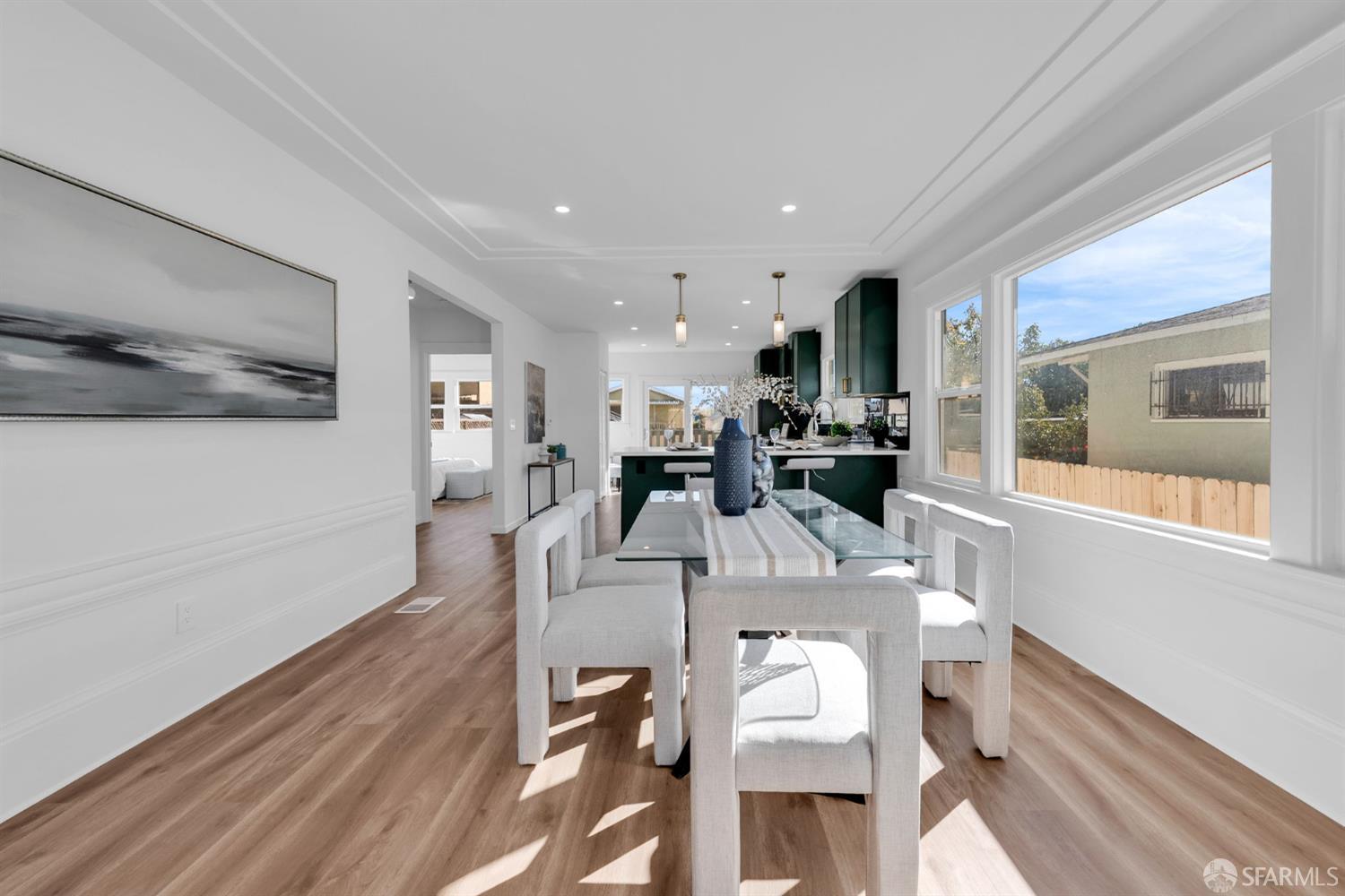 Detail Gallery Image 14 of 56 For 2906 Seminary Ave, Oakland,  CA 94605 - 2 Beds | 2 Baths