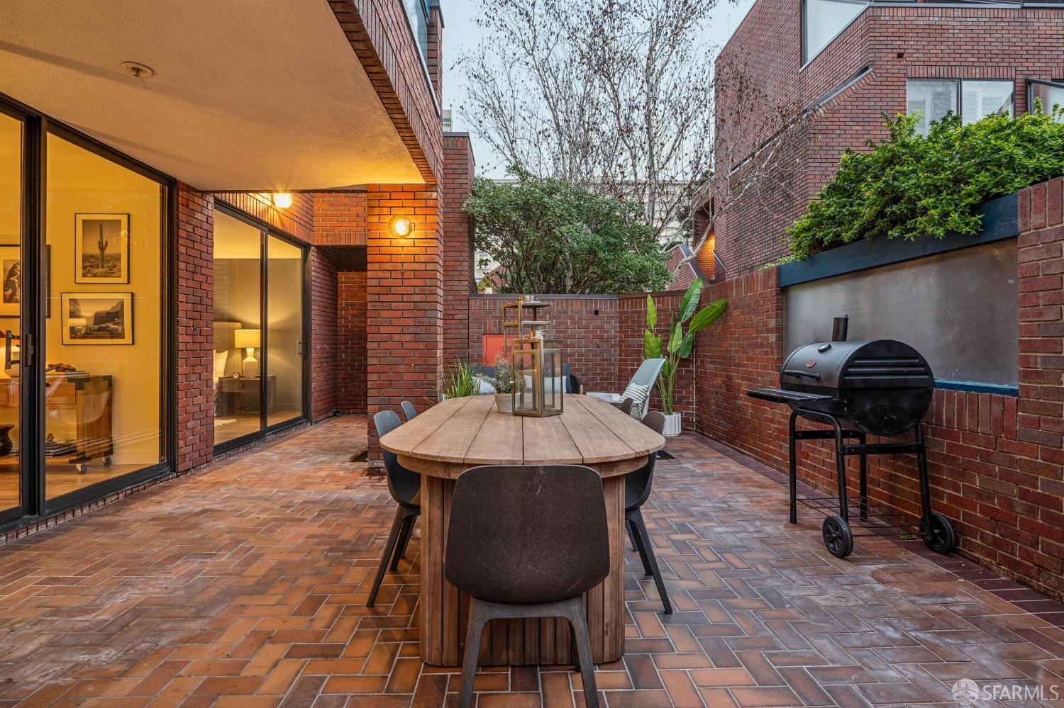 Detail Gallery Image 39 of 55 For 640 Davis St #24,  San Francisco,  CA 94111 - 2 Beds | 2 Baths