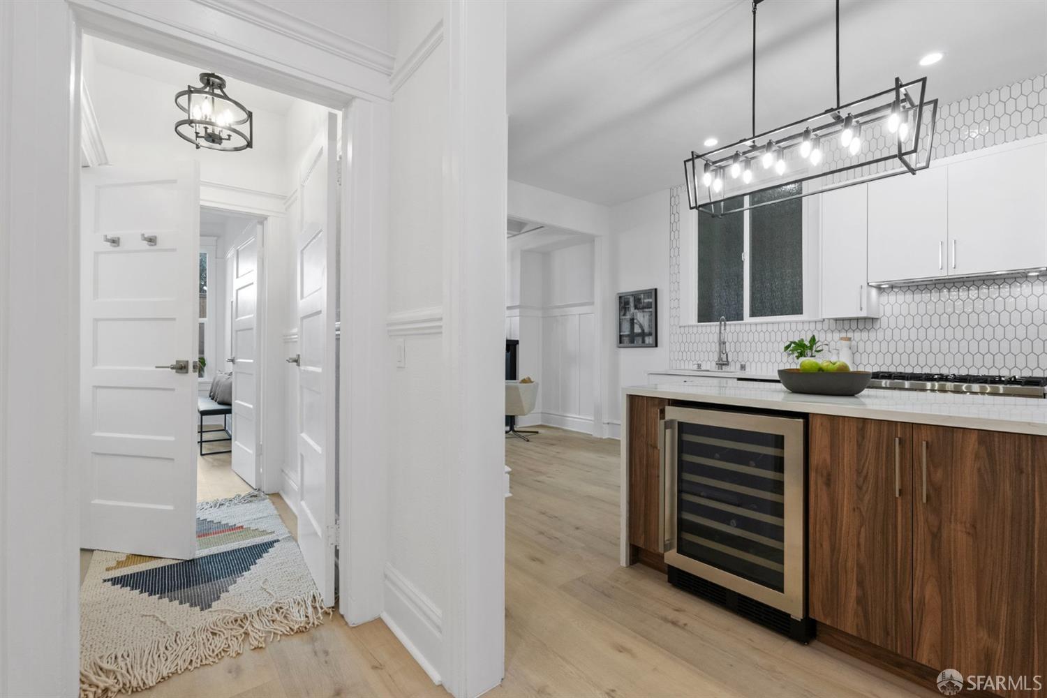 Photo #10: 426096672 Listing: Photo #10