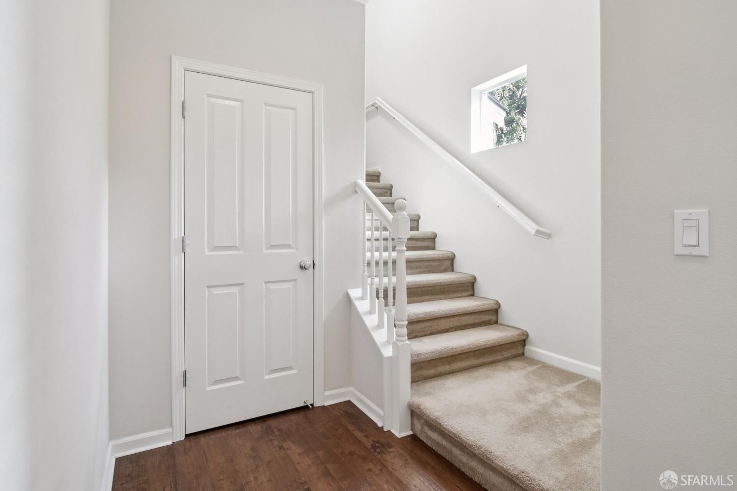 Detail Gallery Image 33 of 41 For 1297 Coyote Creek Way, Milpitas,  CA 95035 - 3 Beds | 2/1 Baths