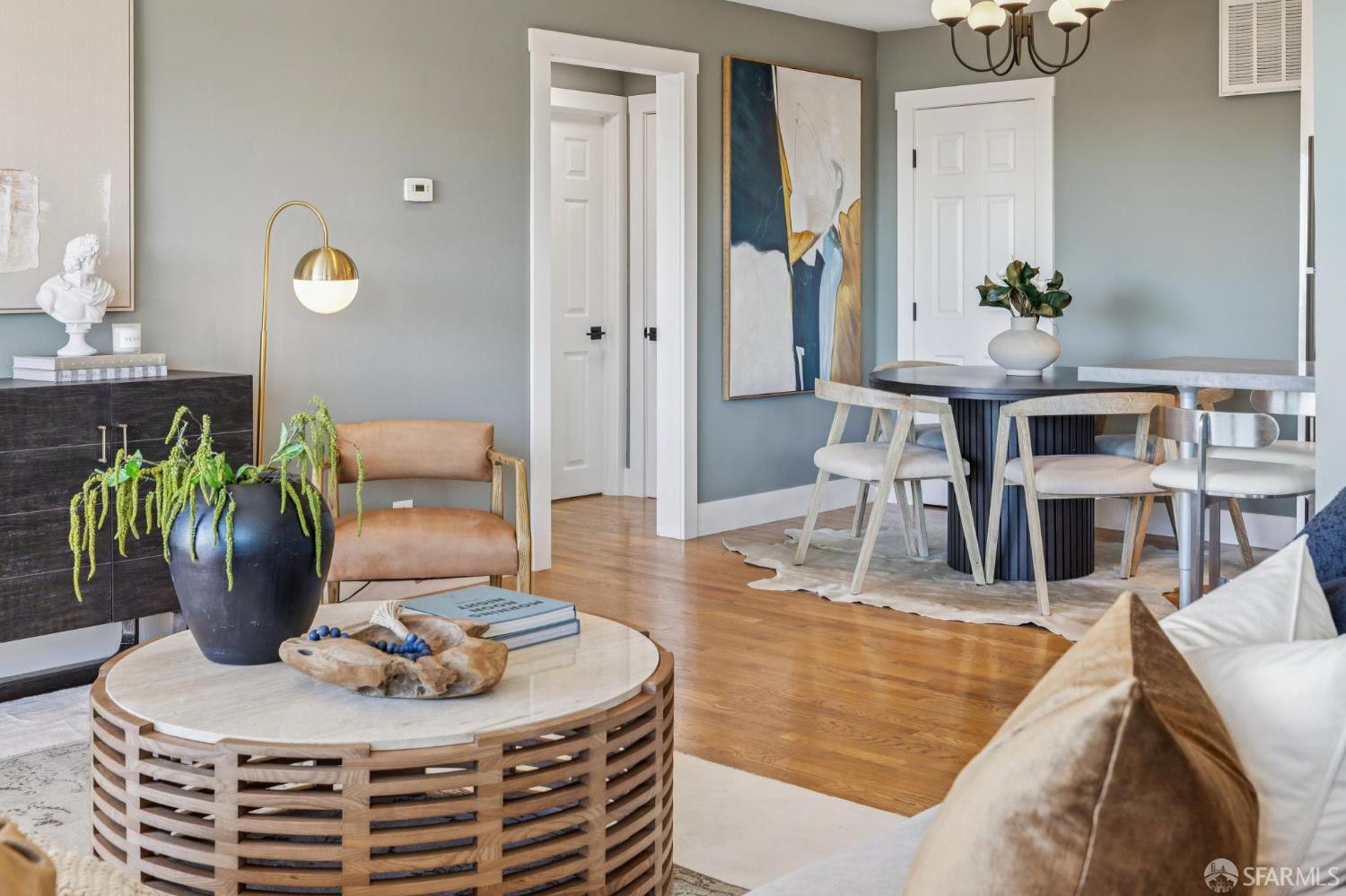 Photo #8: 425093183 Listing: Photo #8