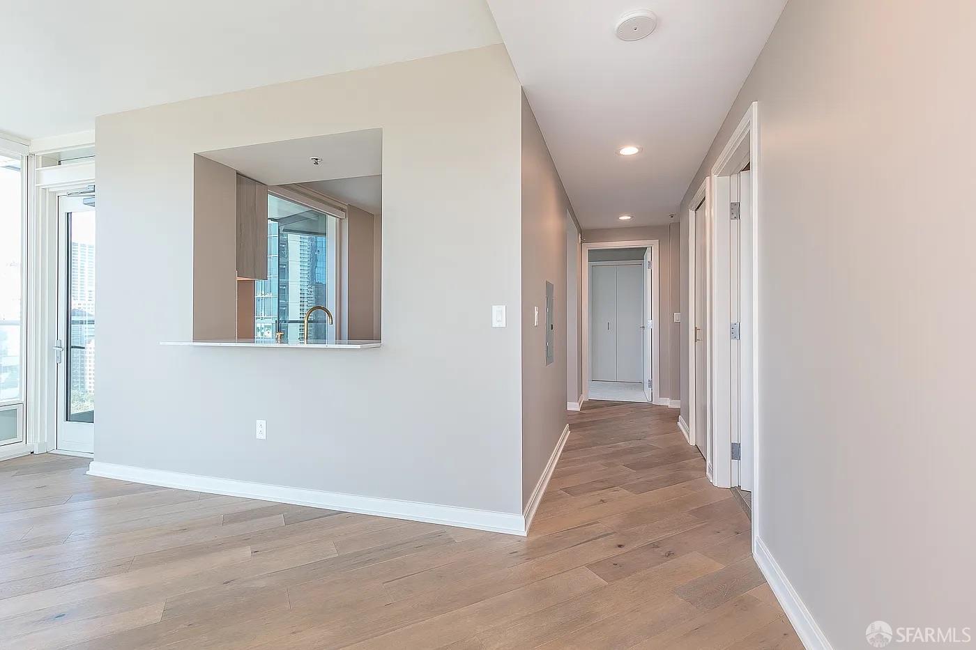 Photo #7: 426096610 Listing: Photo #7