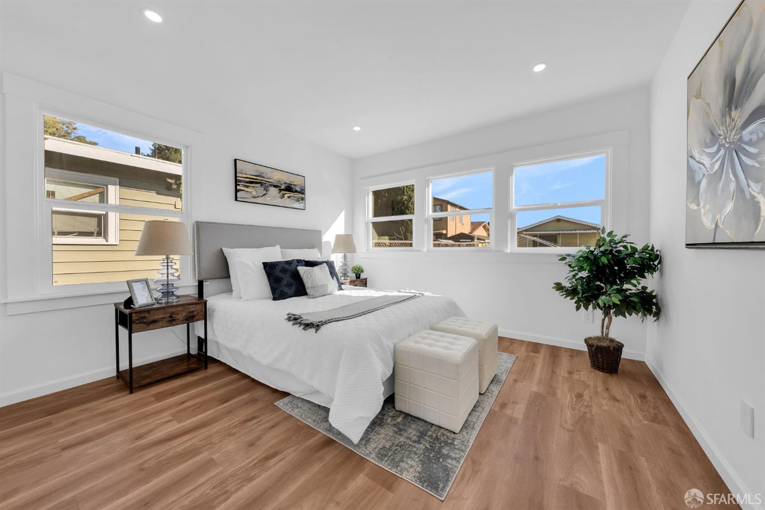 Detail Gallery Image 27 of 56 For 2906 Seminary Ave, Oakland,  CA 94605 - 2 Beds | 2 Baths