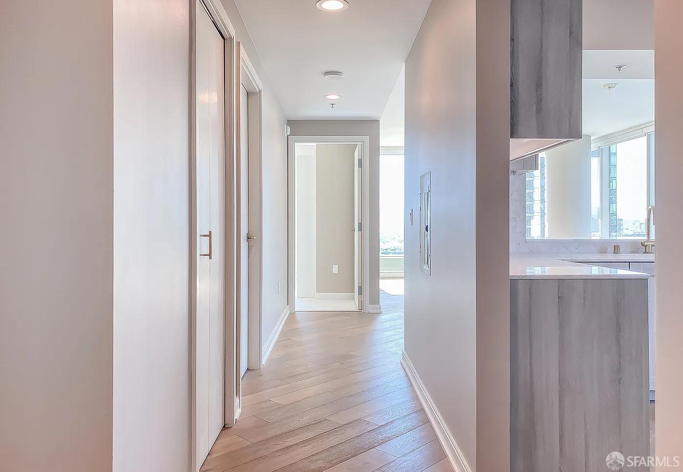 Photo #8: 426096610 Listing: Photo #8