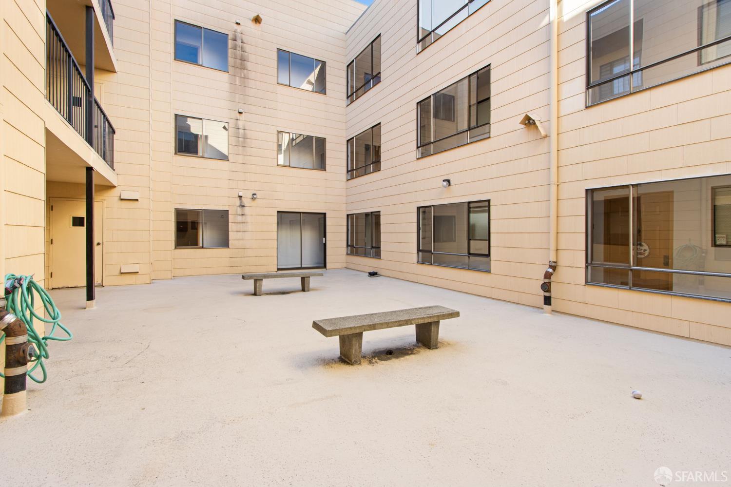 Detail Gallery Image 32 of 44 For 1461 Broadway St #205,  San Francisco,  CA 94109 - 1 Beds | 1 Baths