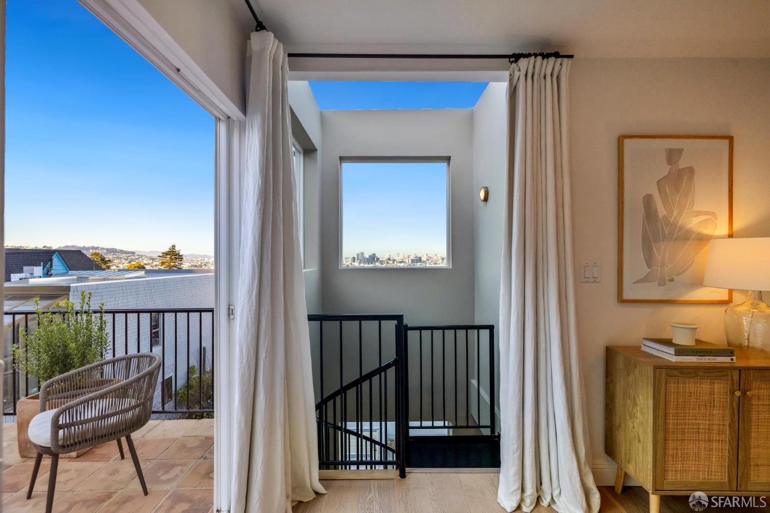 Detail Gallery Image 38 of 97 For 3316 Folsom St, San Francisco,  CA 94110 - 2 Beds | 2/1 Baths