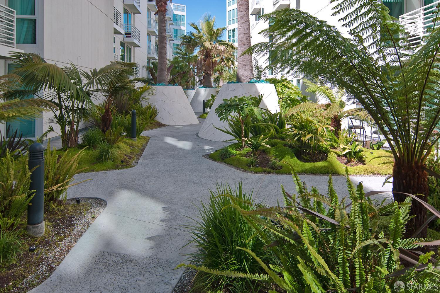 Photo #49: 426096472 Listing: Photo #49