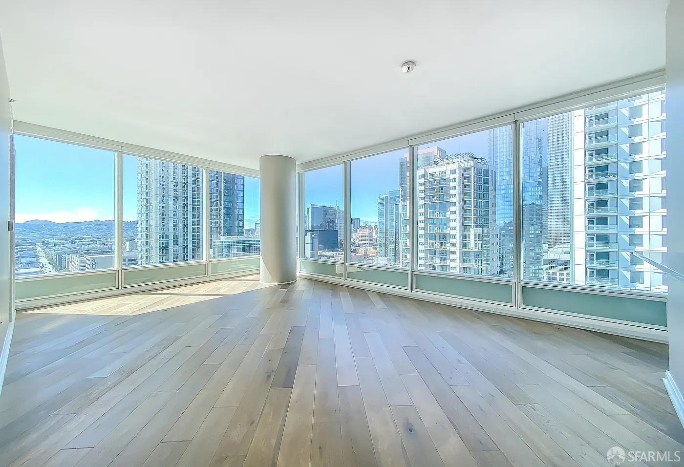 Photo #2: 426096610 Listing: Photo #2