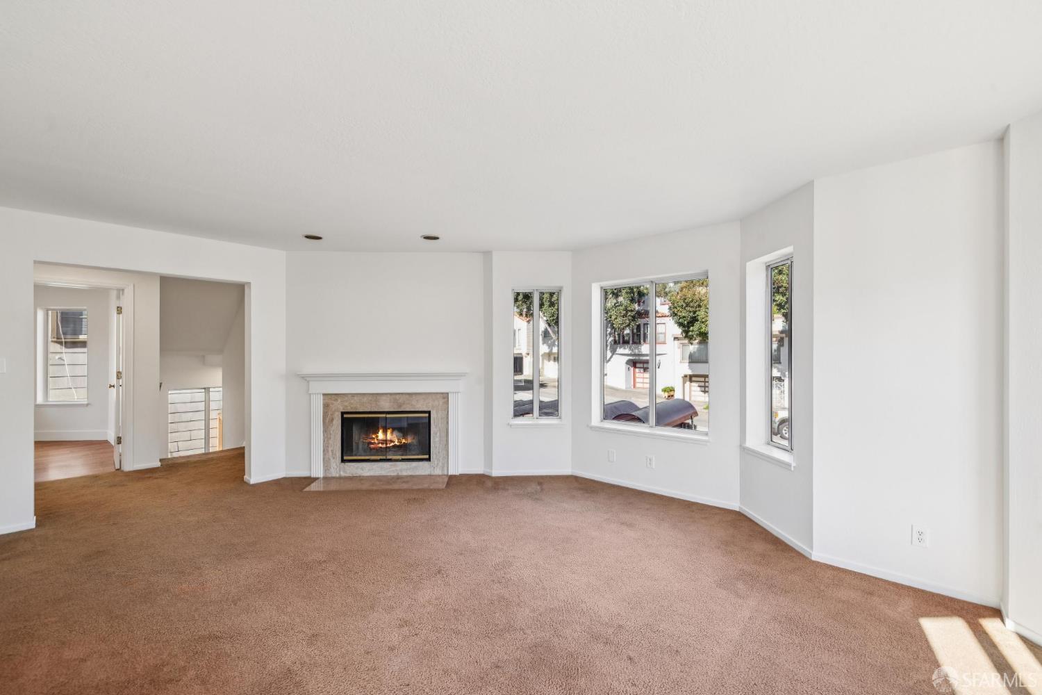 Detail Gallery Image 13 of 60 For 567 Edna St, San Francisco,  CA 94112 - 3 Beds | 3/1 Baths