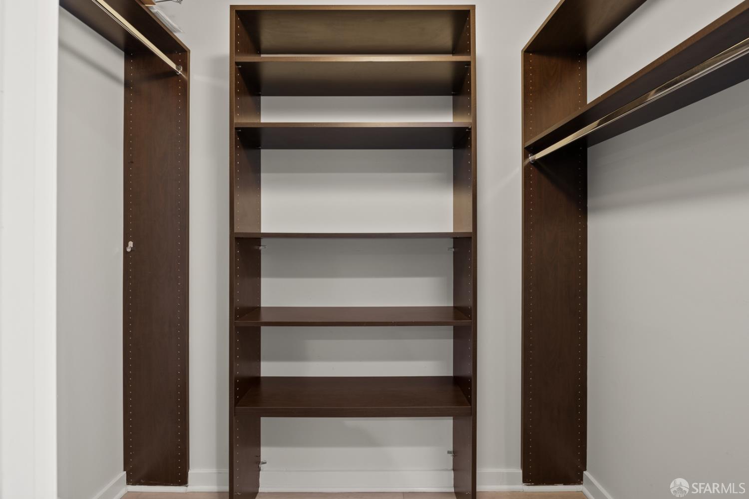 Photo #20: 426096472 Listing: Photo #20