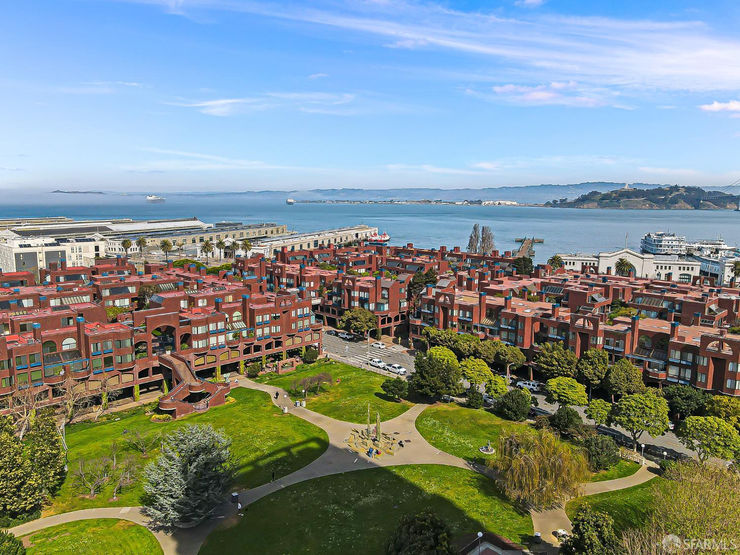 Detail Gallery Image 46 of 55 For 640 Davis St #24,  San Francisco,  CA 94111 - 2 Beds | 2 Baths