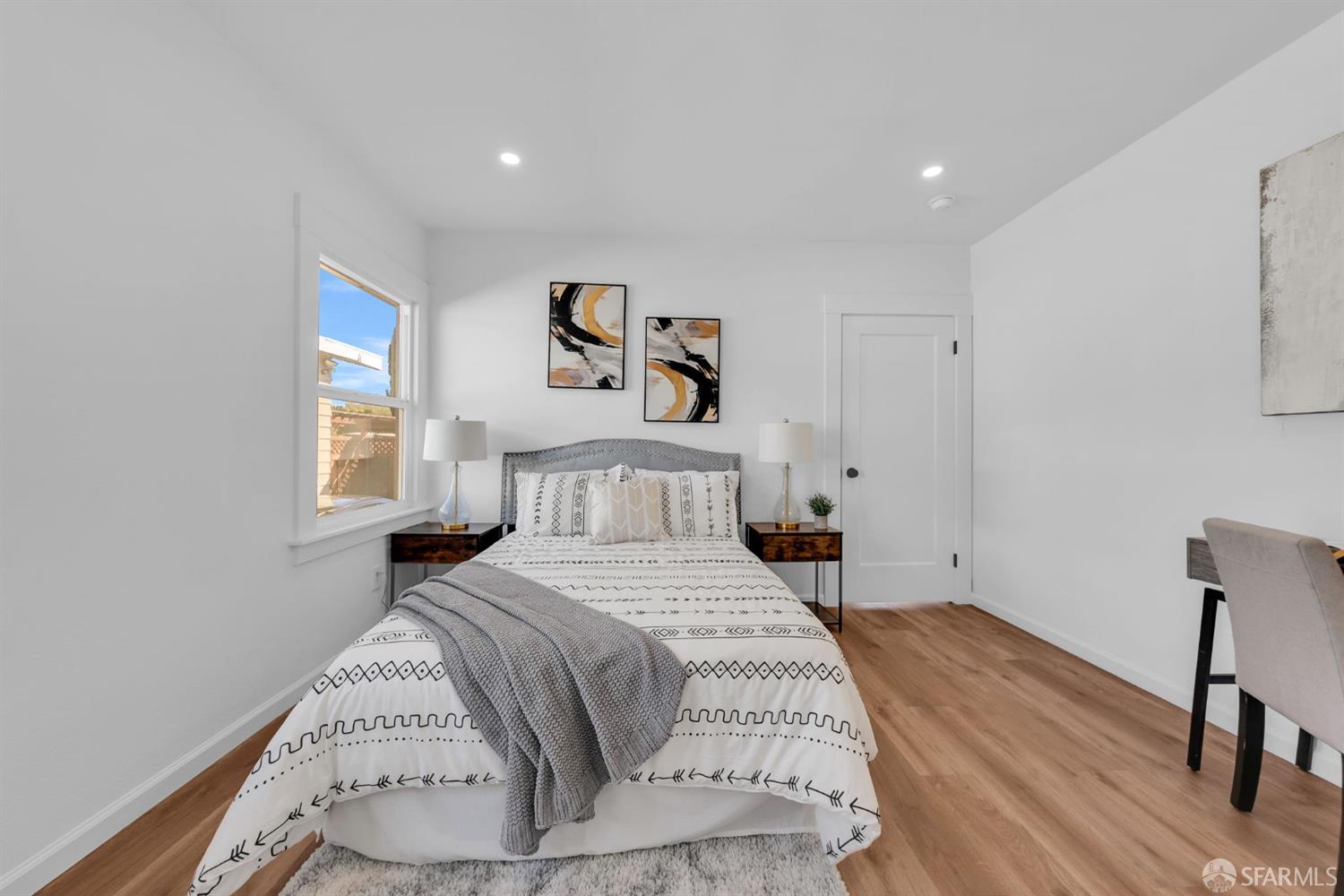 Detail Gallery Image 34 of 56 For 2906 Seminary Ave, Oakland,  CA 94605 - 2 Beds | 2 Baths