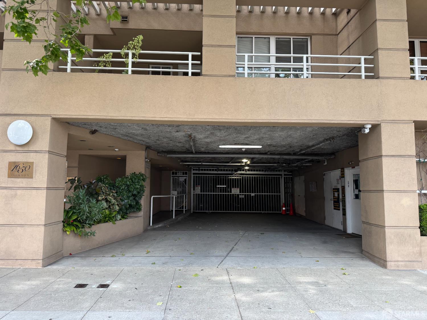 Photo #51: 426096672 Listing: Photo #51