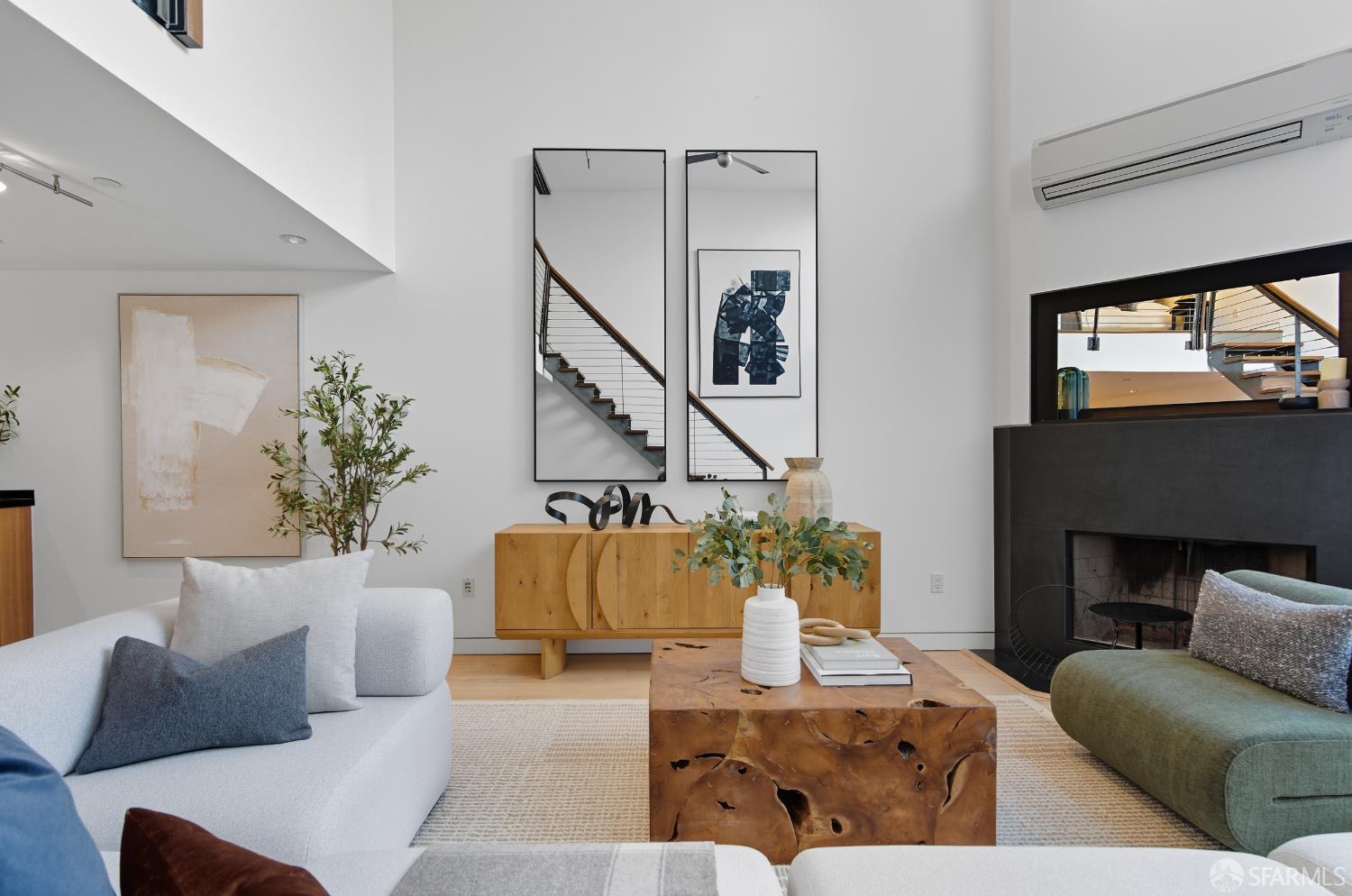 Detail Gallery Image 6 of 38 For 188 South Park St #5,  San Francisco,  CA 94107 - 3 Beds | 2/1 Baths