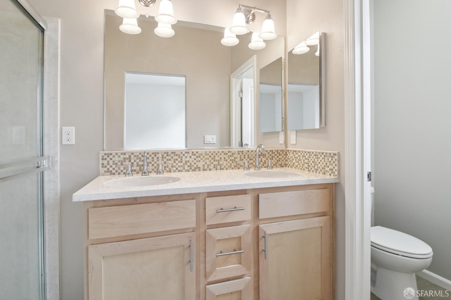 Detail Gallery Image 24 of 41 For 1297 Coyote Creek Way, Milpitas,  CA 95035 - 3 Beds | 2/1 Baths