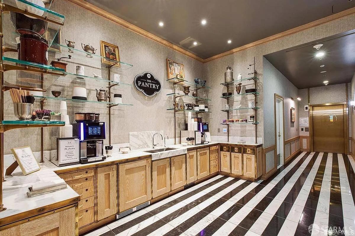 Photo #33: 426096610 Listing: Photo #33