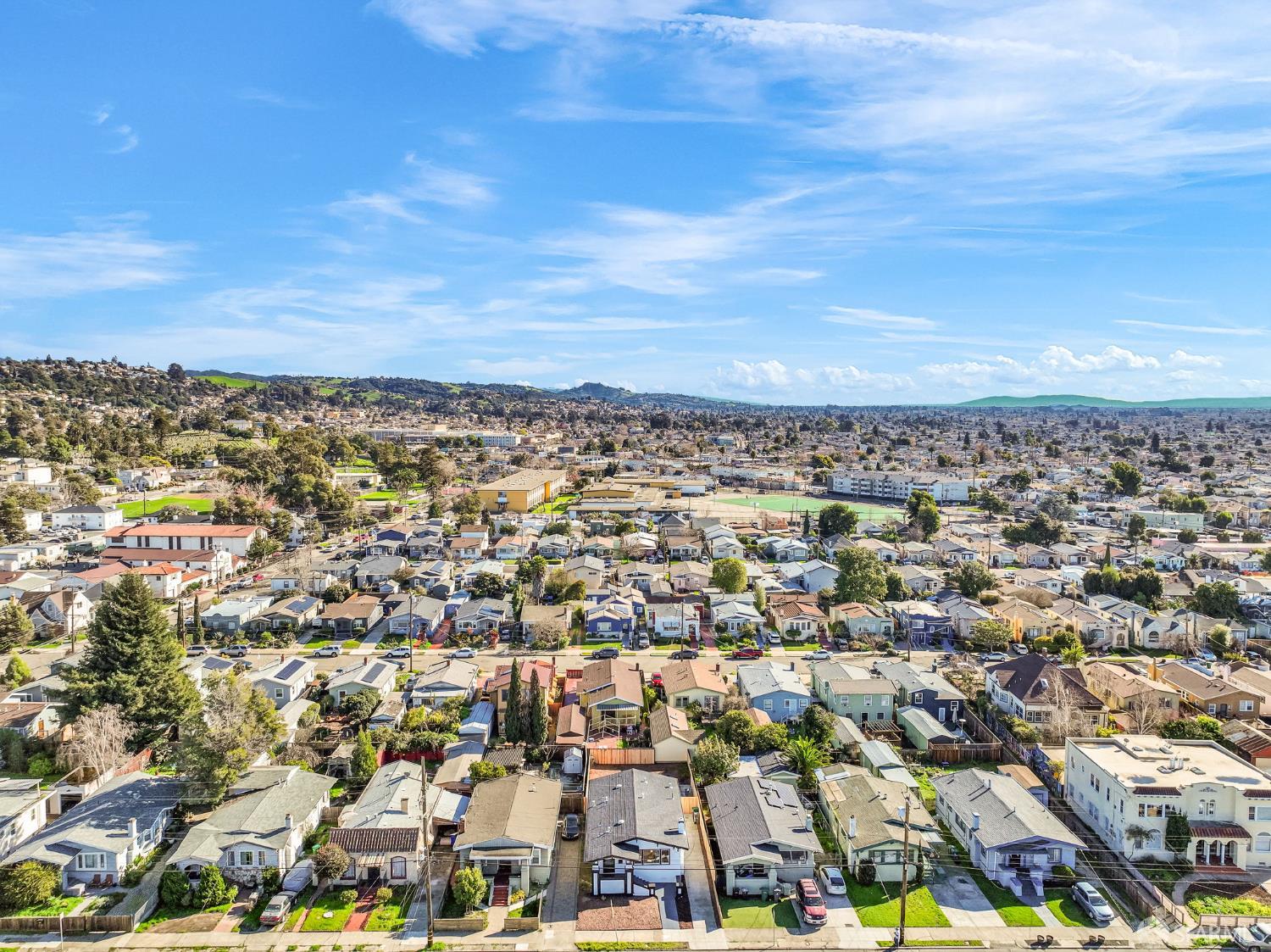 Detail Gallery Image 55 of 56 For 2906 Seminary Ave, Oakland,  CA 94605 - 2 Beds | 2 Baths