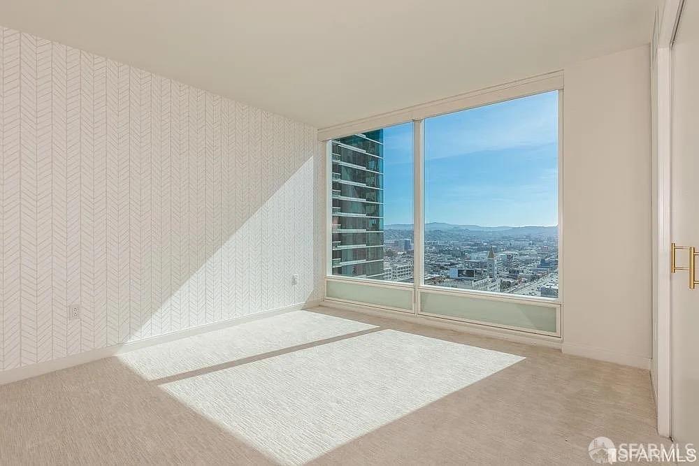 Photo #22: 426096610 Listing: Photo #22