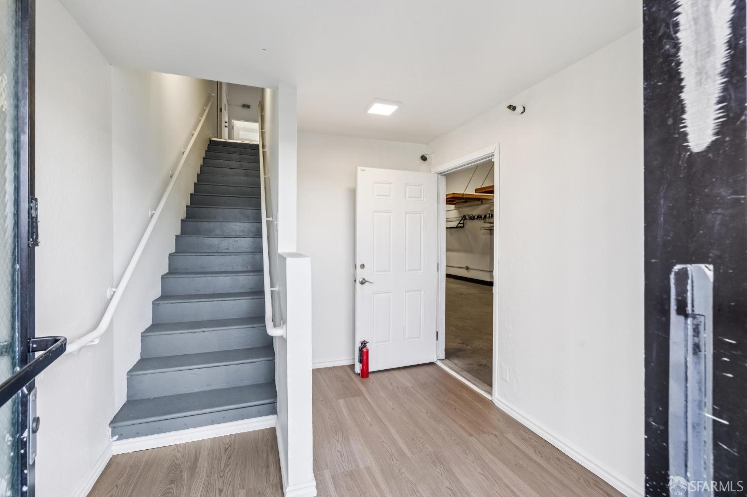 Detail Gallery Image 3 of 31 For 2250 Jerrold Ave #11,  San Francisco,  CA 94124 - – Beds | – Baths