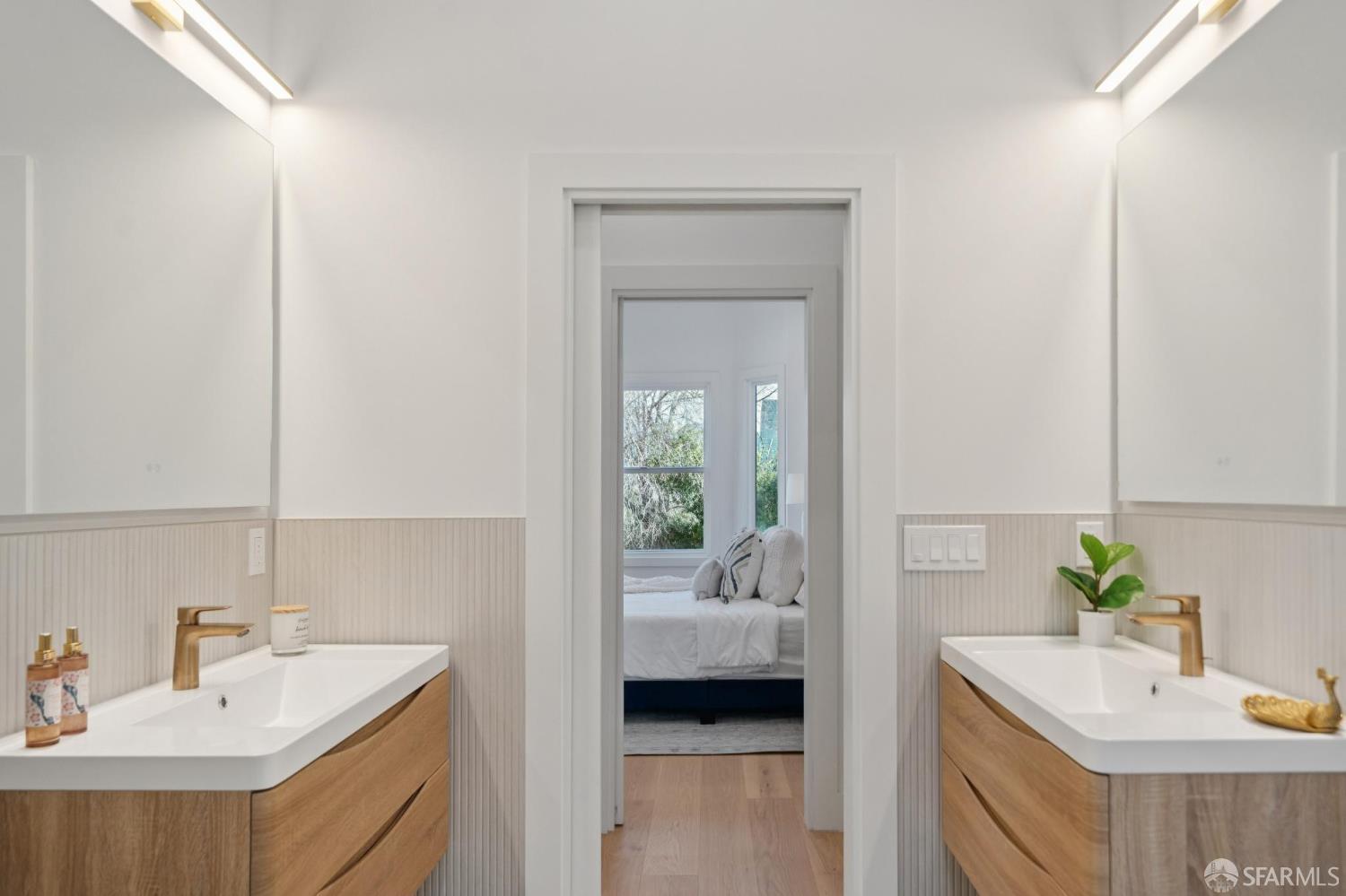 Detail Gallery Image 32 of 56 For 224 Clayton St #224,  San Francisco,  CA 94117 - 4 Beds | 2/1 Baths