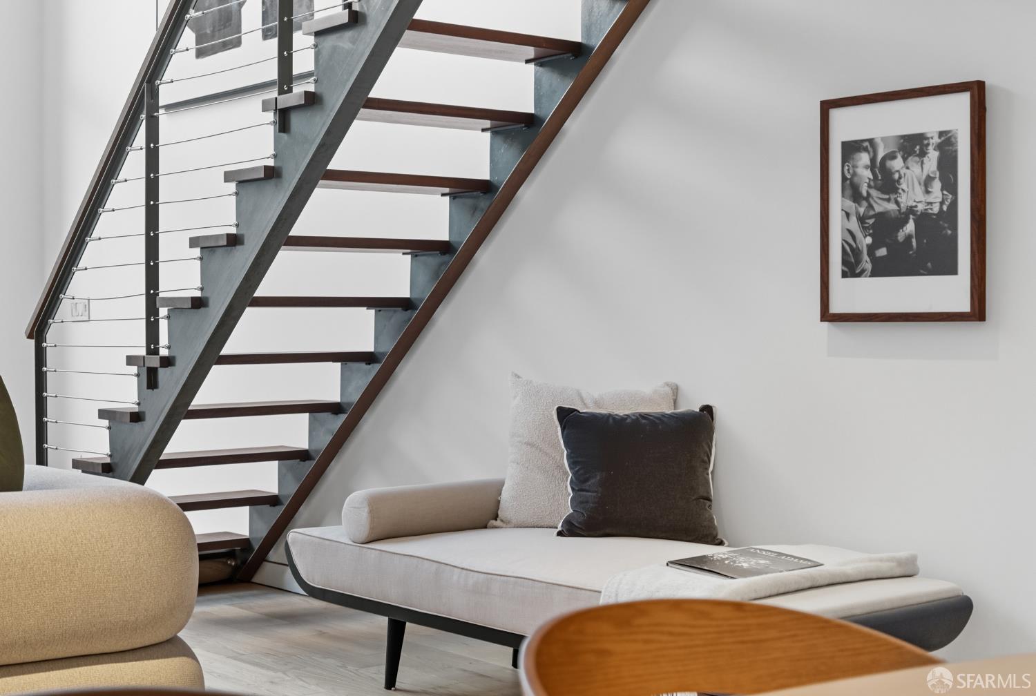 Detail Gallery Image 27 of 38 For 188 South Park St #5,  San Francisco,  CA 94107 - 3 Beds | 2/1 Baths