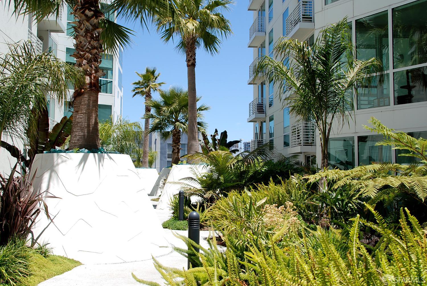 Photo #51: 426096472 Listing: Photo #51