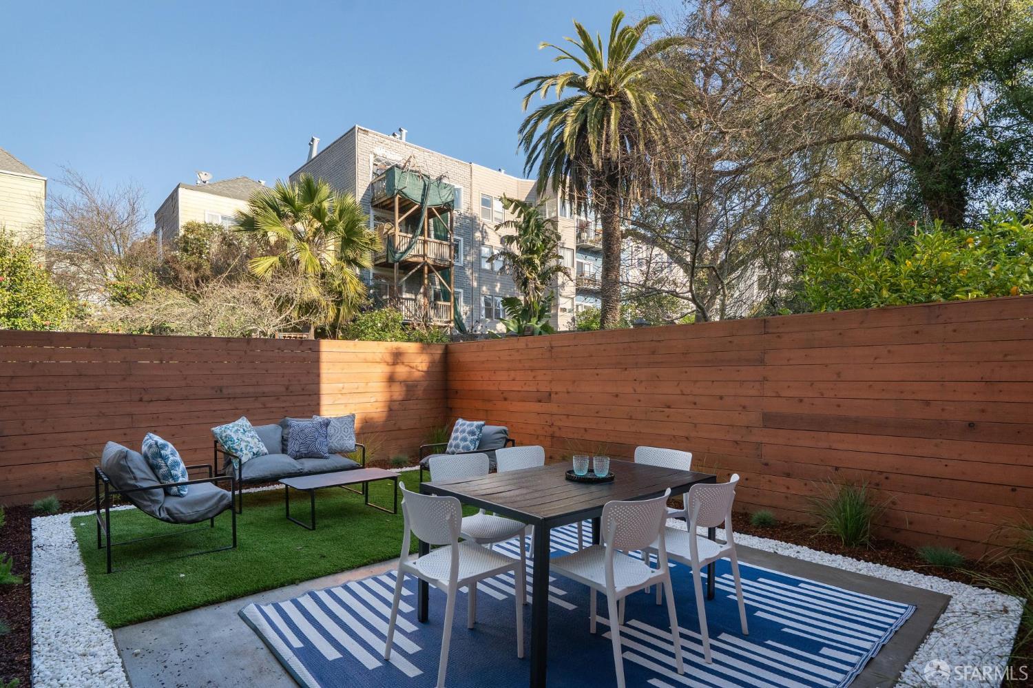 Detail Gallery Image 48 of 56 For 224 Clayton St #224,  San Francisco,  CA 94117 - 4 Beds | 2/1 Baths