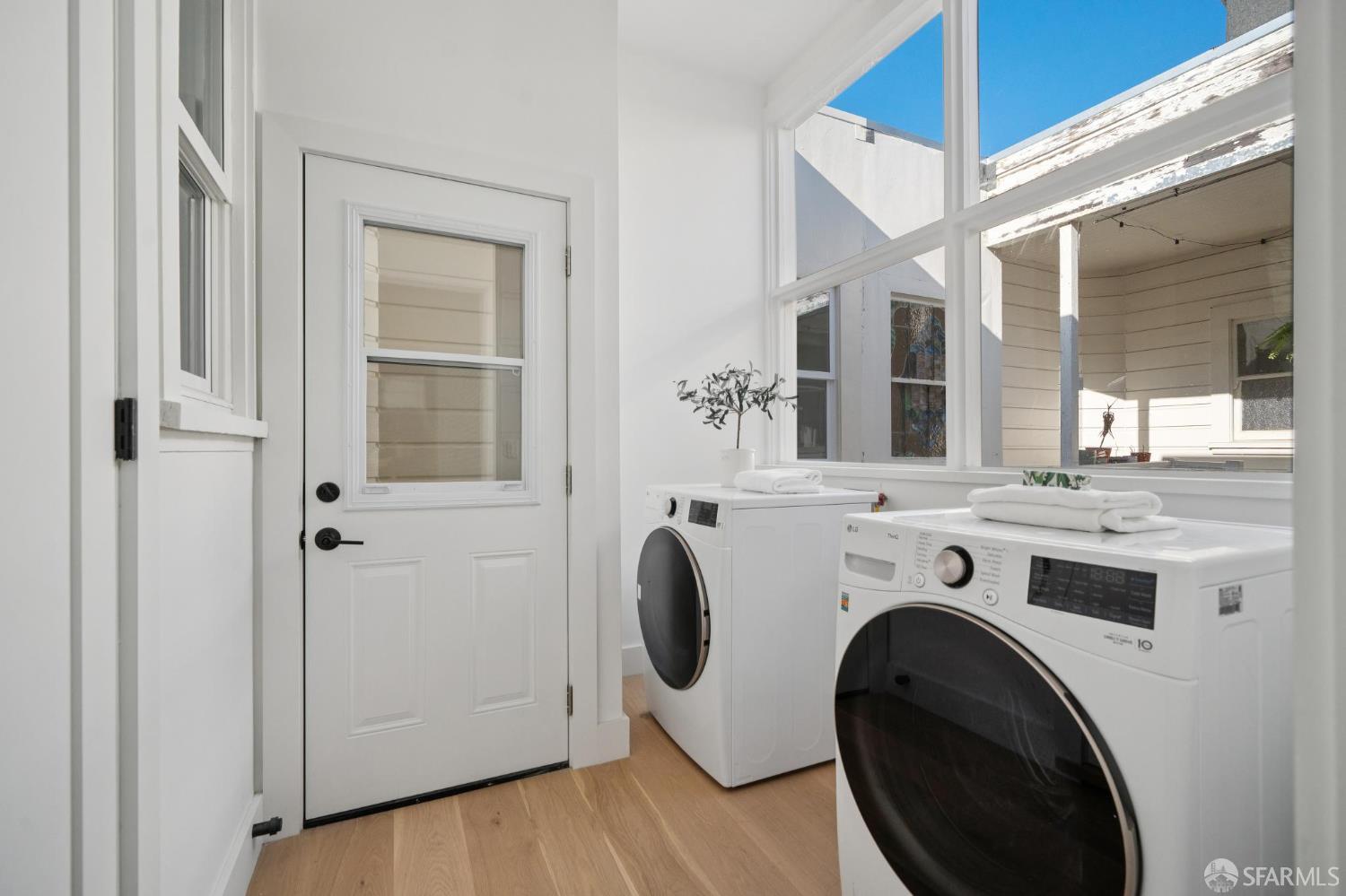 Detail Gallery Image 53 of 56 For 224 Clayton St #224,  San Francisco,  CA 94117 - 4 Beds | 2/1 Baths