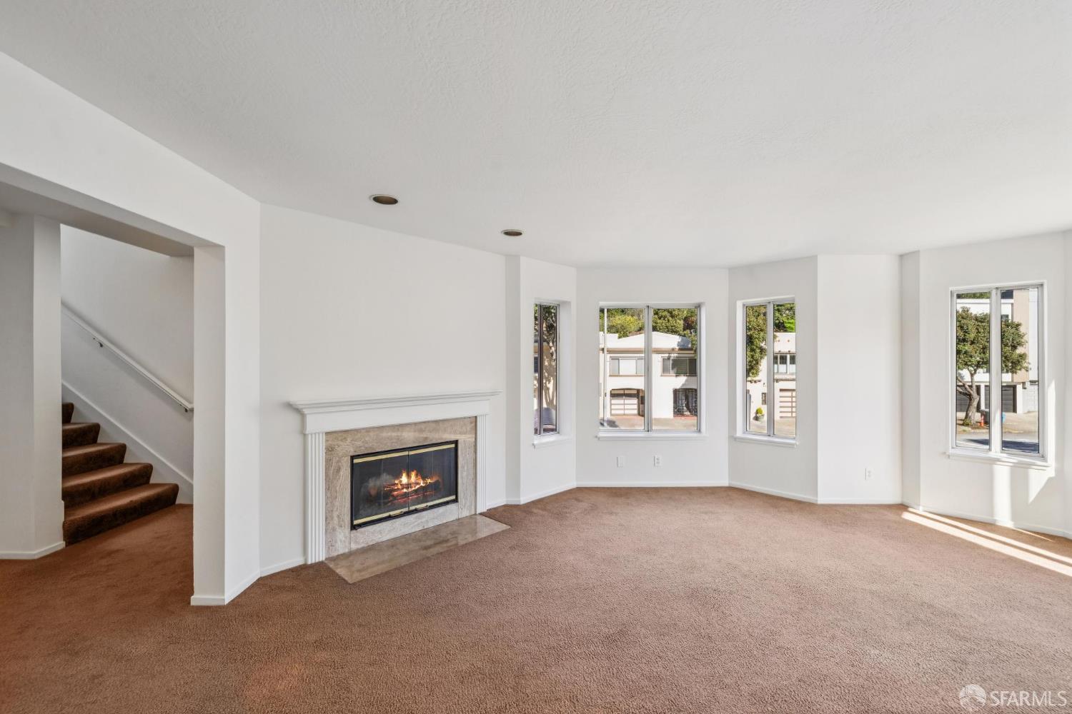 Detail Gallery Image 11 of 60 For 567 Edna St, San Francisco,  CA 94112 - 3 Beds | 3/1 Baths