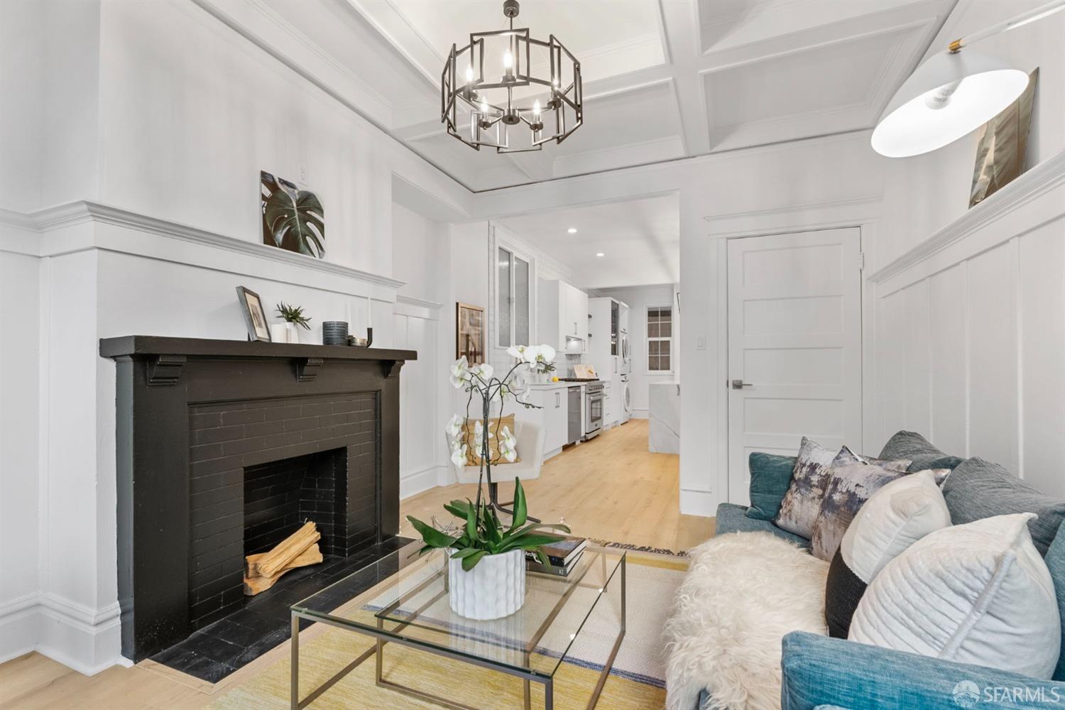 Photo #11: 426096672 Listing: Photo #11